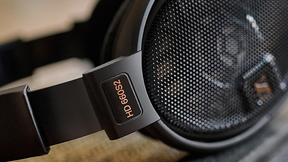 HD 660 S2